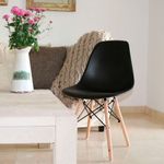 SILLA-GARDEN-LIFE-EAMES-NEGRA